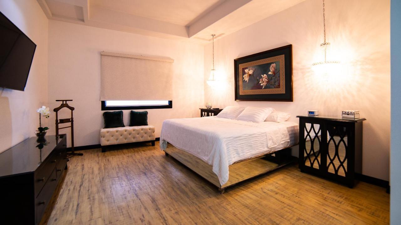 Hotel Boutique Villa Toscana Хермосило Екстериор снимка